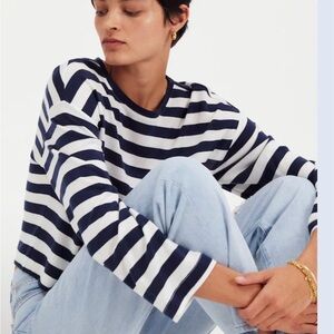 💕NWT🌷Madewell Navy and White Striped Top